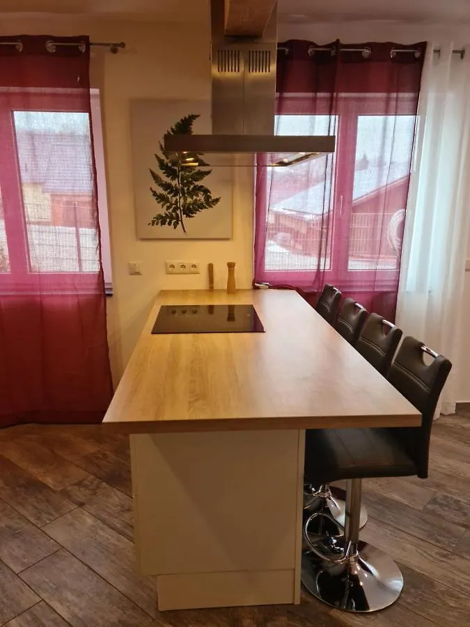 Apartment Gaestehaus Staudenschloss Mickhausen